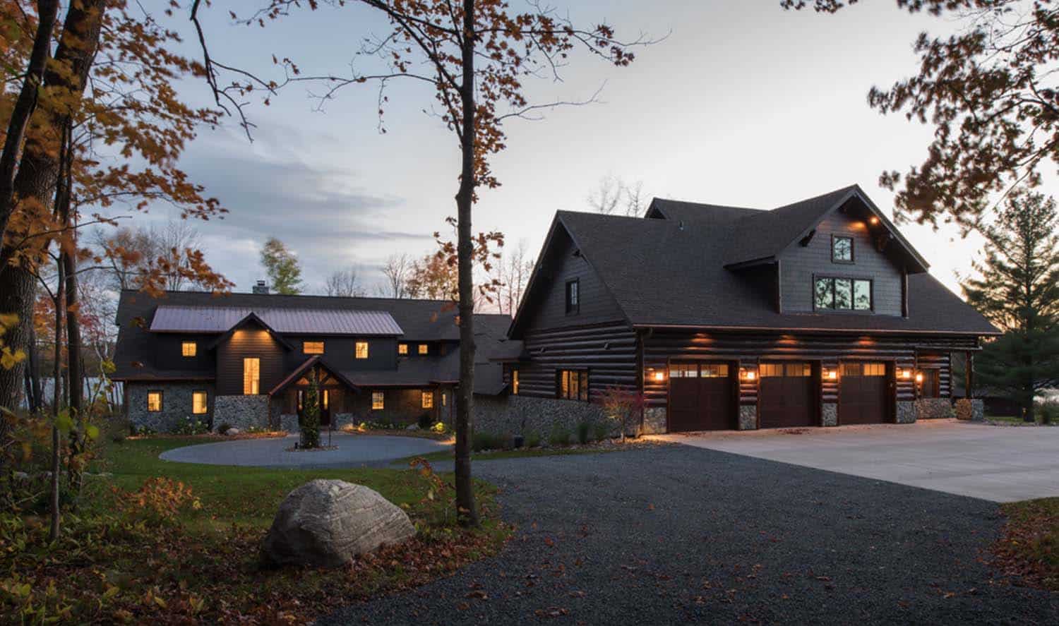 Minnesota lodge-style lake cabin exterior