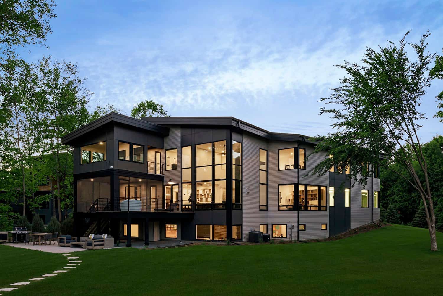 Modern glass lake home in Minnesota